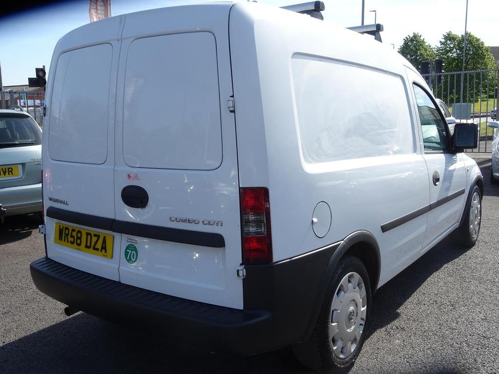 Vauxhall Combo 1.3 CDTi 16v 2000 Panel Van 3dr 