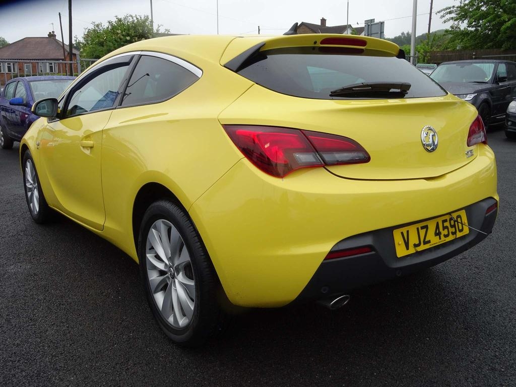 Vauxhall Astra Gtc 2.0 CDTi 16v SRi (s/s) 3dr 