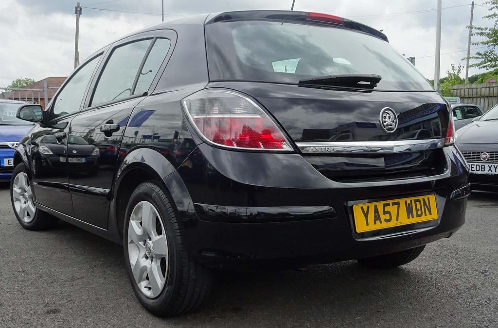 Vauxhall Astra 1.6 i VVT 16v Breeze 5dr 