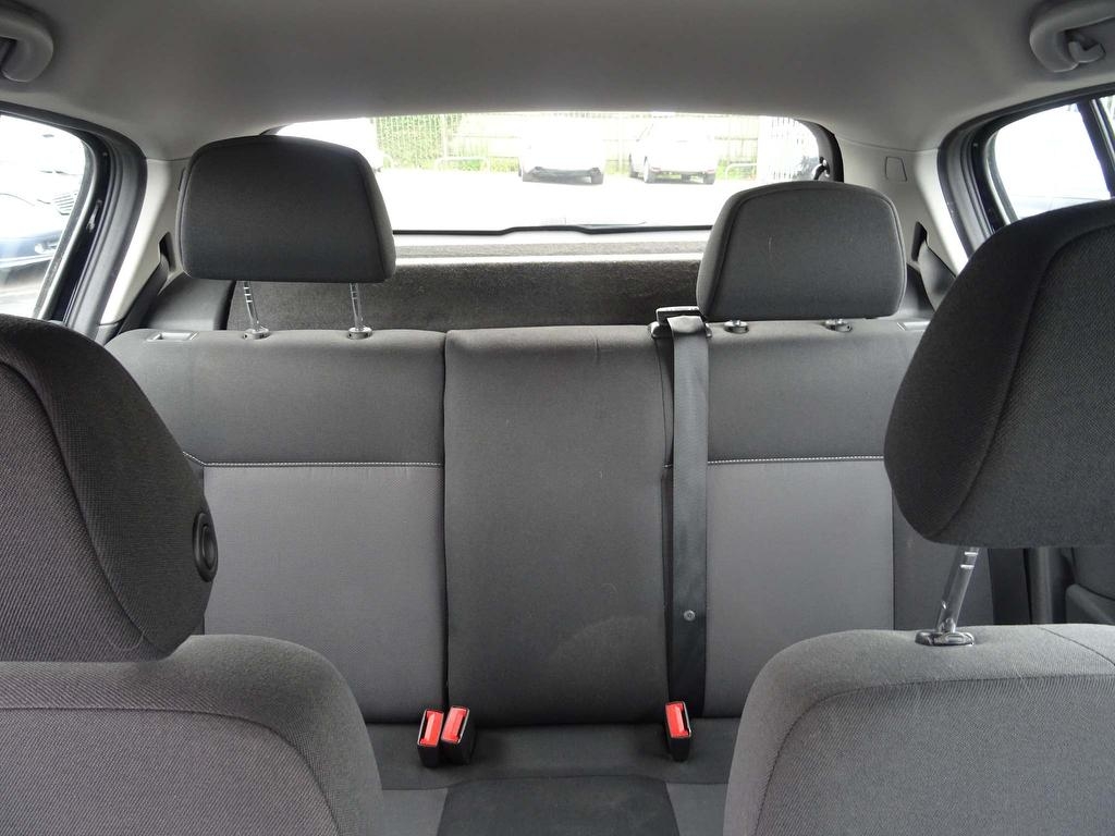 Vauxhall Astra 1.6 i VVT 16v Breeze 5dr 