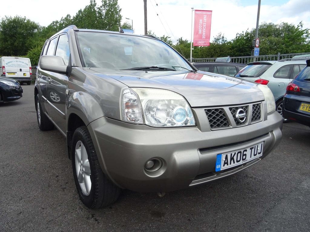 Nissan X-Trail 2.2 dCi SE 5dr 