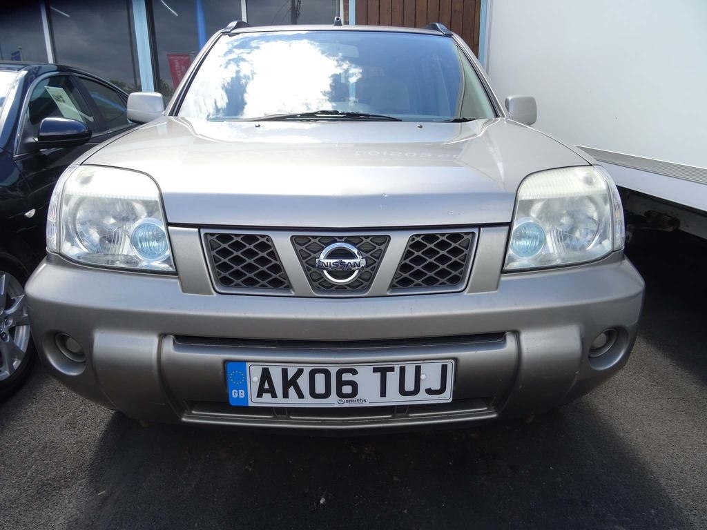 Nissan X-Trail 2.2 dCi SE 5dr 